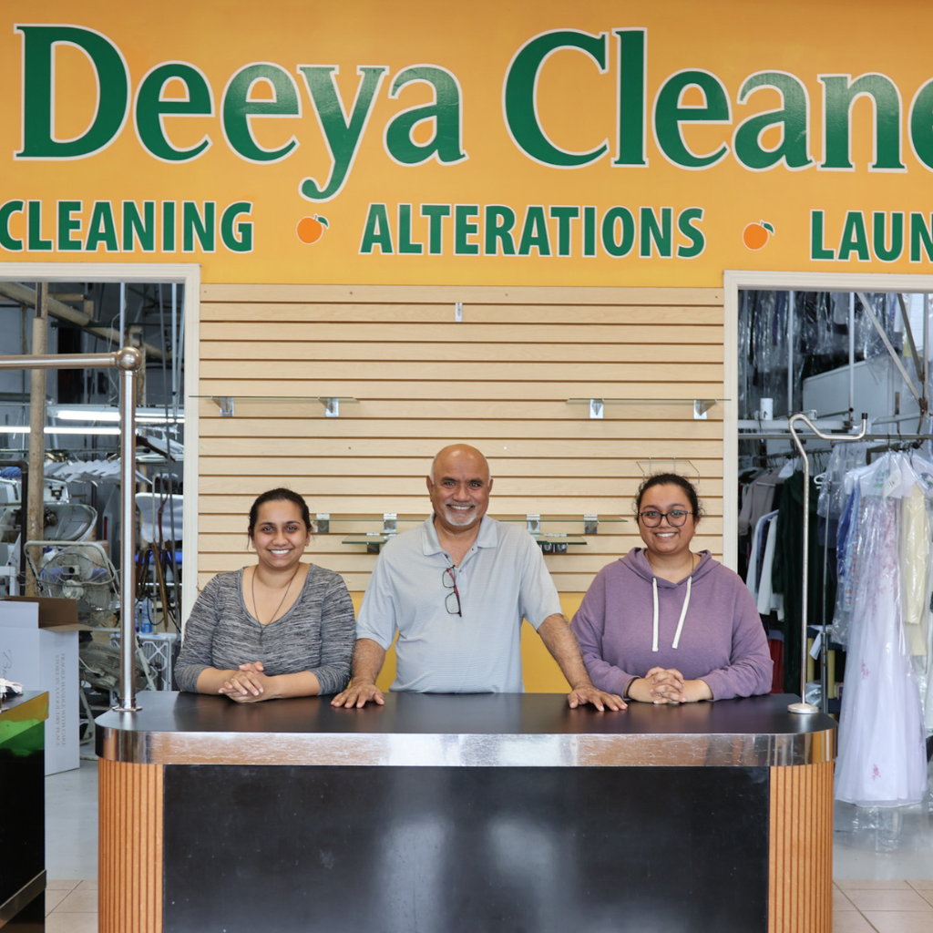 Deeya-cleaners-dry-cleaning-services Deeya Cleaners Team